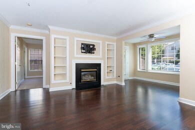 9220 Cardinal Forest Ln unit 9220D, Lorton, VA 22079 - photo 7