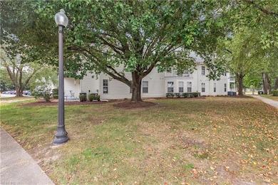 1379 Ivywood Rd, Virginia Beach, VA 23453 - photo 3