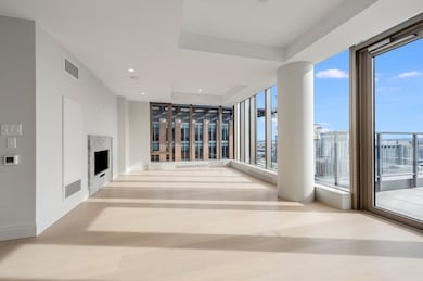 EchelonSeaport Towers 1 & 2 unit PH 1B, Boston, MA 02210 - photo 4