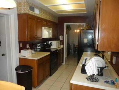 1819 Pete Brown Dr, El Paso, TX 79936 - photo 7