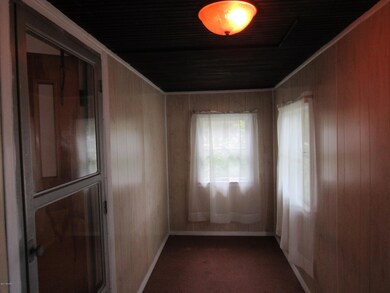 513 N 10th St, Niles, MI 49120 - photo 6