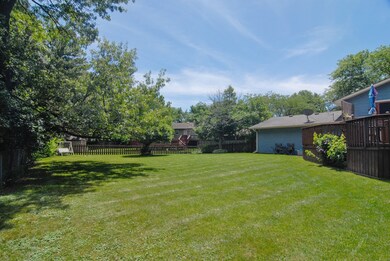 118 Locust St, Oswego, IL 60543 - photo 3