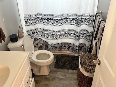 136 Dartmouth St, New Bedford, MA 02740 - photo 7