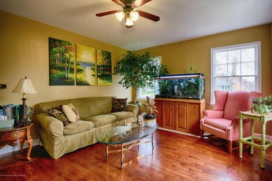 1902 Clifton Ave, Lansing, MI 48910 - photo 7