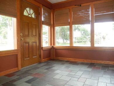 512 Powell Ave, Erie, PA 16505 - photo 2