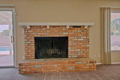 Living Room Fireplace2