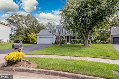 2905 Robin Glen Ct, Herndon, VA 20171 - photo 3