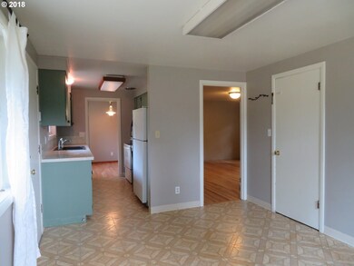 Kitchen/Family Room