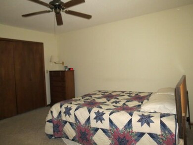 3901 N Piper St, Muncie, IN 47303 - photo 4