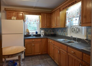 533 Main St, Great Barrington, MA 01230 - photo 6