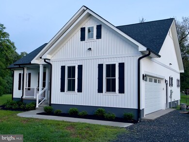 3420 Riverview Dr, Colonial Beach, VA 22443 - photo 3