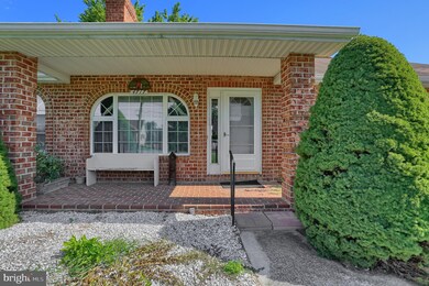 4717 Heckman Dr, Saint Thomas, PA 17252 - photo 3