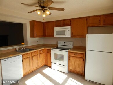 1314 E Spring Meadow Ct, Edgewood, MD 21040 - photo 2