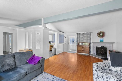 7_1317 n v st #202-7
