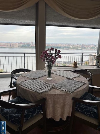 Horizon House unit 1423, Fort Lee, NJ 07024 - photo 6