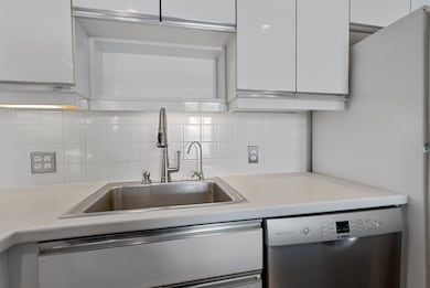 Port Liberté
Port Liberté unit 64, Jersey City, NJ 07305 - photo 7