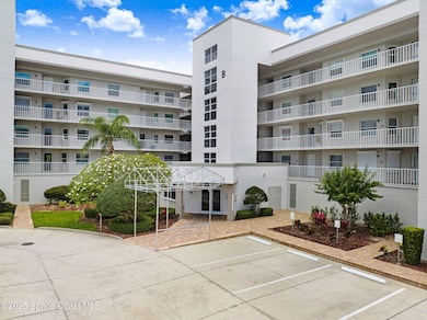 Ocean Oaks Building B unit Ph2b, Cape Canaveral, FL 32920 - photo 6