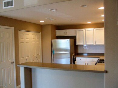 Vintage 207 Kitchen 2