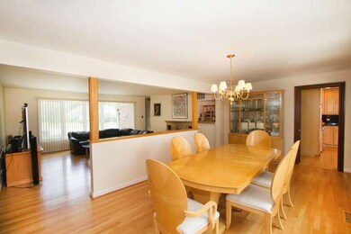 18460 Argyle Ave, Homewood, IL 60430 - photo 3