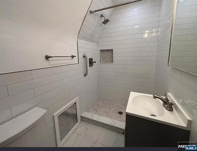 159 Kearny Ave unit 2, Kearny, NJ 07032 - photo 3