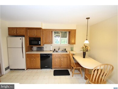 759 W 12th St, New Castle, DE 19720 - photo 7