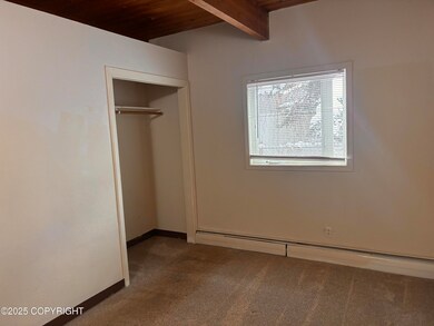 808 W 29th Place unit 3, Anchorage, AK 99503 - photo 5