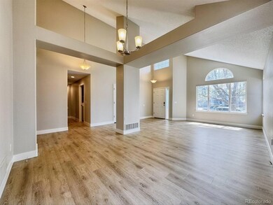 19014 E Chenango Cir, Aurora, CO 80015 - photo 3