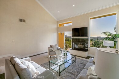 4927 Alatar Dr, Woodland Hills, CA 91364 - photo 4