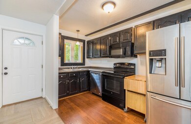 70 Shelburne Rd, Merrimack, NH 03054 - photo 4