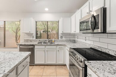 15741 N 104th St-7