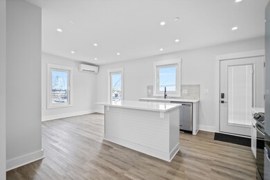 6 Garfield Ave unit 2, Revere, MA 02151 - photo 2