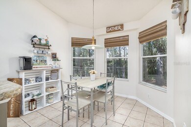 EAT-IN KITCHEN