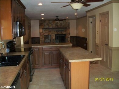 Kitchen - Open kitchen and family room.