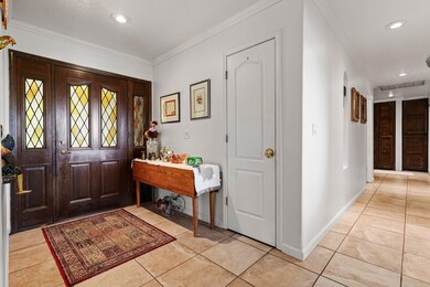 Entry way