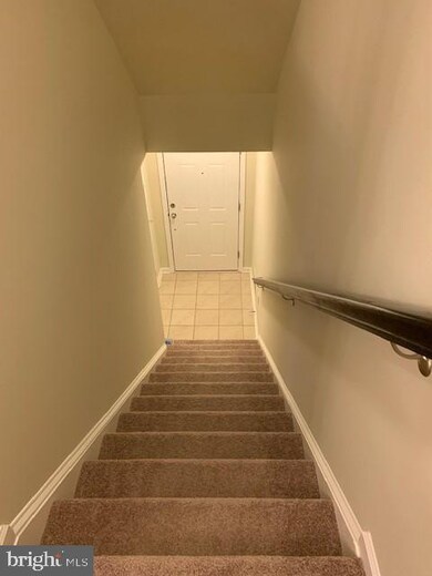 17086 Gibson Mill Rd unit 46, Dumfries, VA 22026 - photo 2