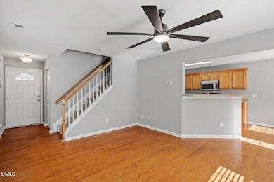 1034 Statler Dr, Durham, NC 27703 - photo 4