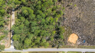 Bayou View Dr W (14)