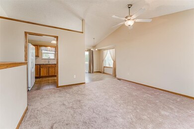 732 S Longbranch Dr, Maize, KS 67101 - photo 3