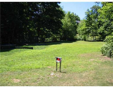 44 Caroline Place, Greenwich, CT 06831 - photo 2