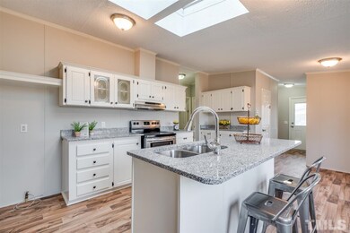 1508 Willow Downs Cir, Willow Spring, NC 27592 - photo 5