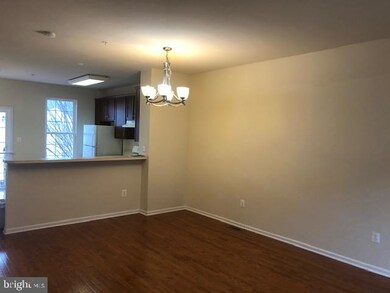 12810 Fox Fern Ln, Clarksburg, MD 20871 - photo 2