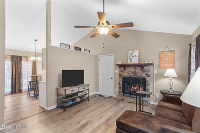 100 Hampton Ct, Jacksonville, NC 28546 - photo 6