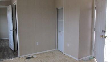 9096 S Fillmore Rd, Tucson, AZ 85736 - photo 5