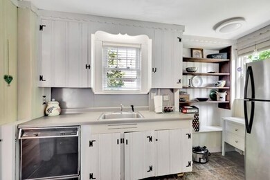 30 Gilbert St, West Newton, MA 02465 - photo 7