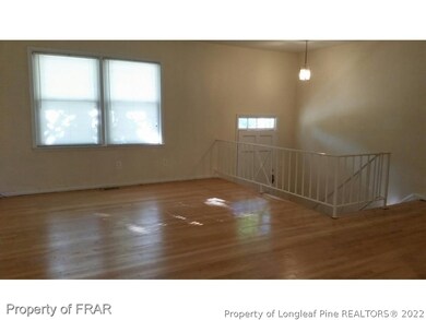 873 Stoneykirk Dr, Fayetteville, NC 28314 - photo 4