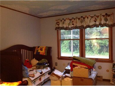 189 Mendon St, Blackstone, MA 01504 - photo 7