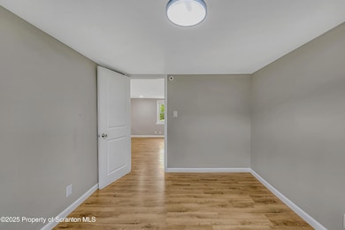 664 Laurel Dr unit Rear, Tobyhanna, PA 18466 - photo 7