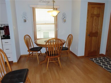 3709 SE 23rd St, Des Moines, IA 50320 - photo 6