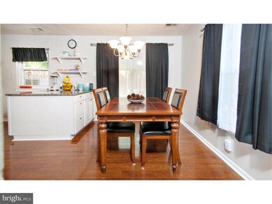 16 Delancy Ct, North Wales, PA 19454 - photo 5