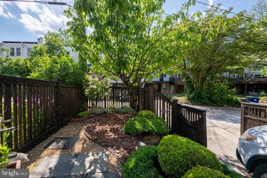 3620 Yolando Rd, Baltimore, MD 21218 - photo 2